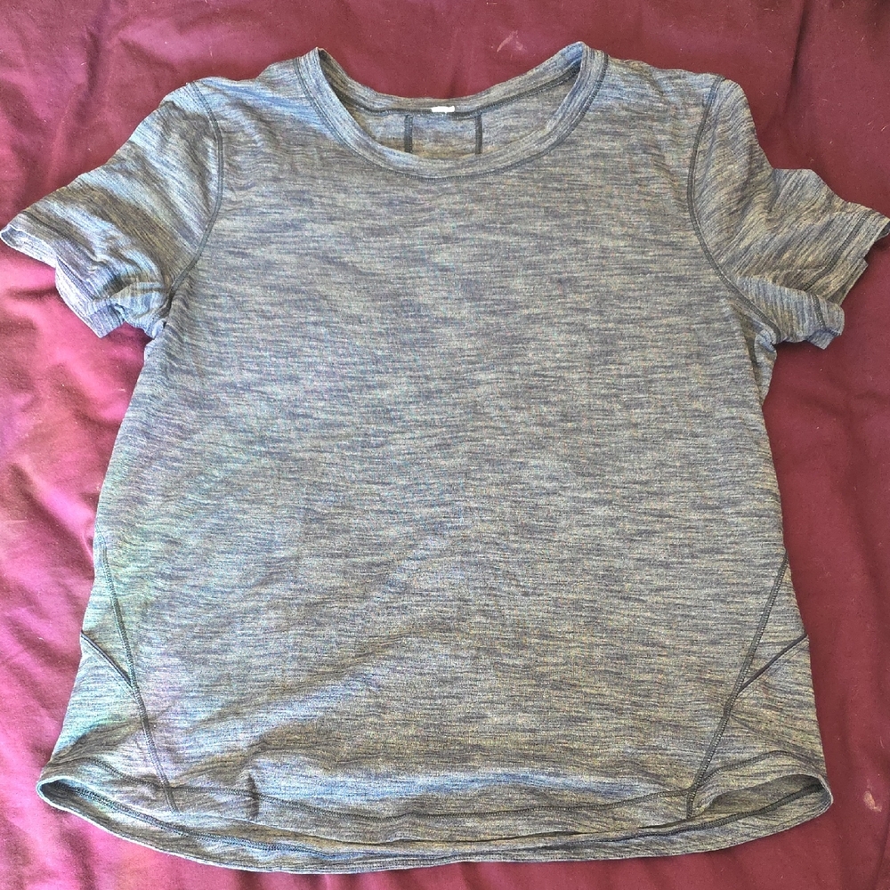 lululemon athletica Gray Short Sleeve Tee